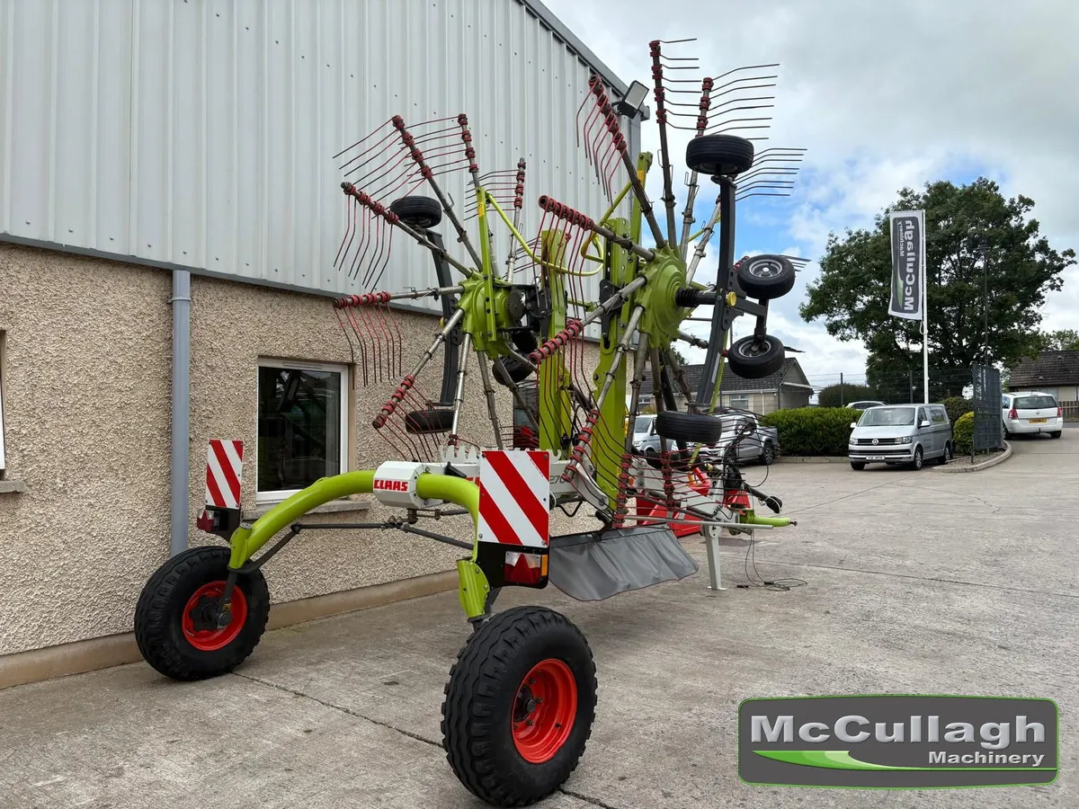 2016 Claas 2700 25ft Rake - Image 3