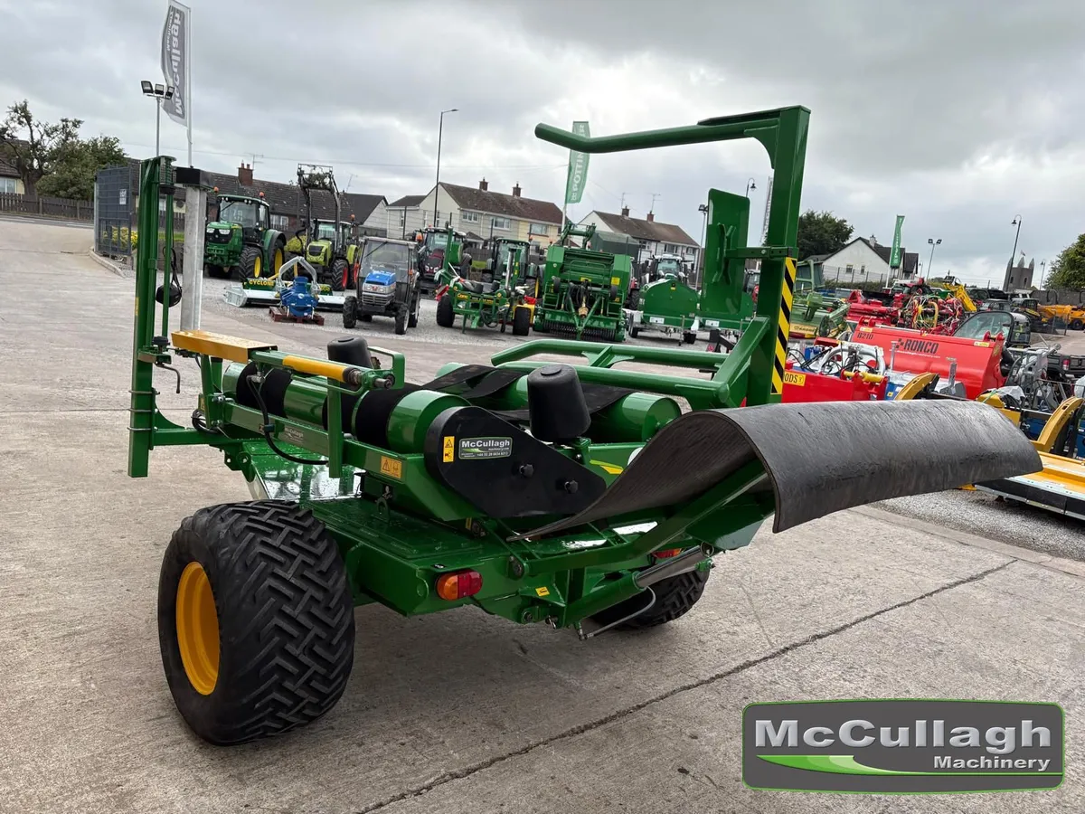 Used Conor 9700E Round Bale Wrapper - Image 4