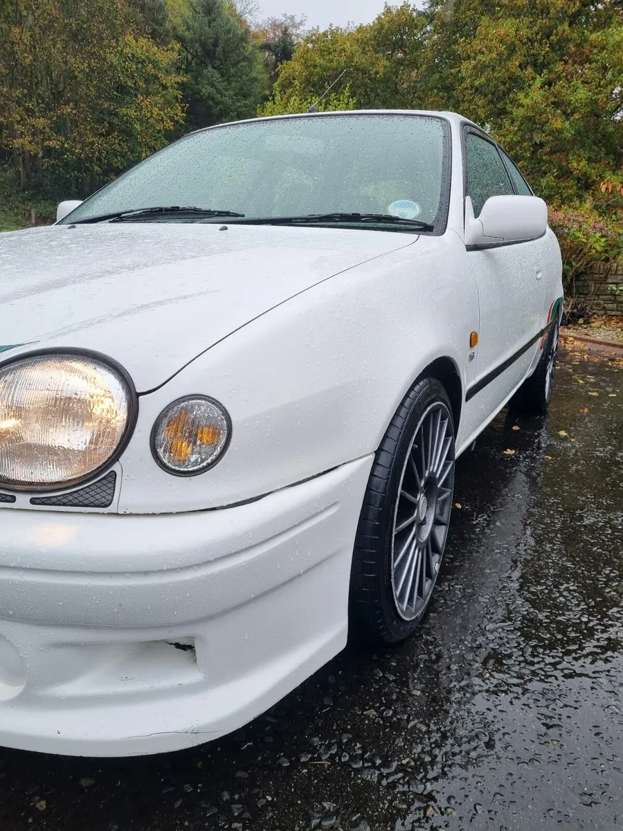 Toyota Corolla Sr 1.6 - Image 4