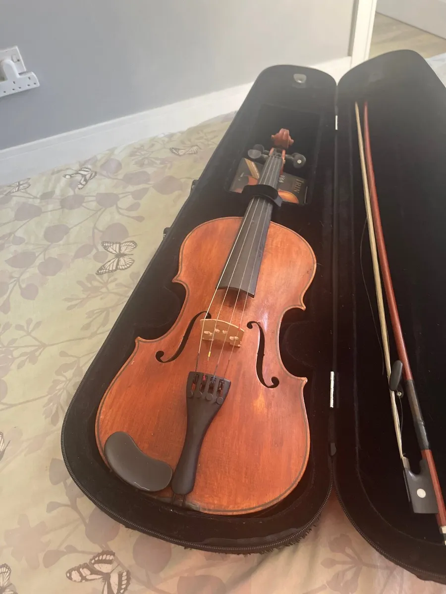 Violin - Image 1