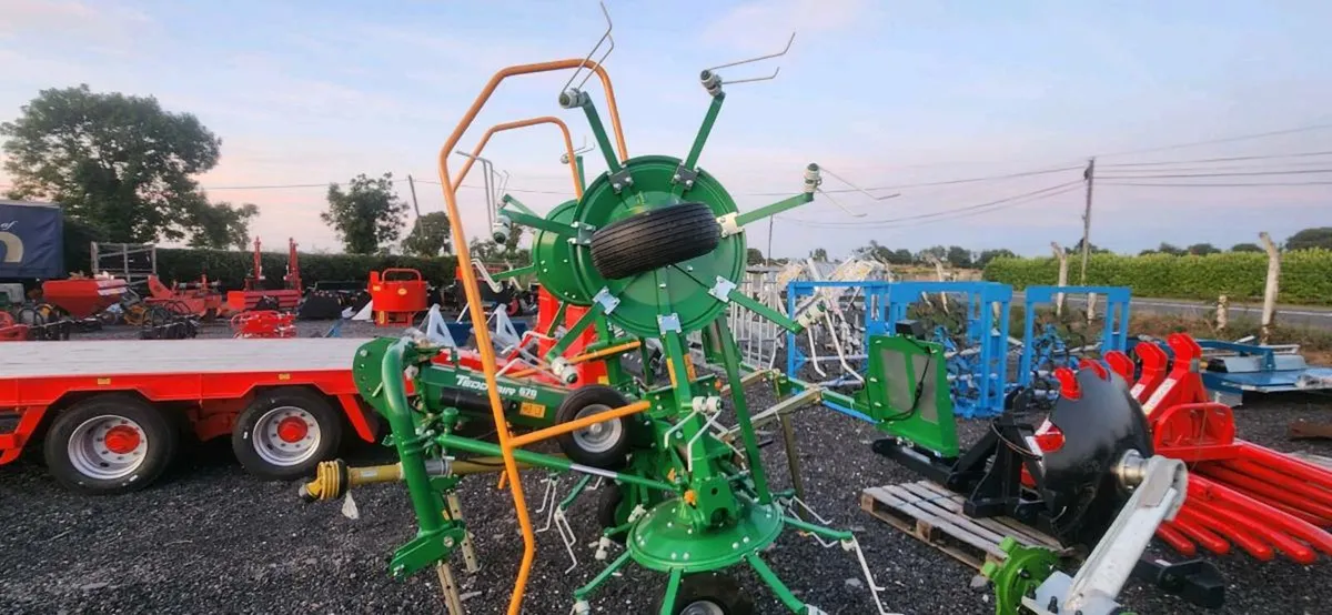 Malone tedder - Image 4