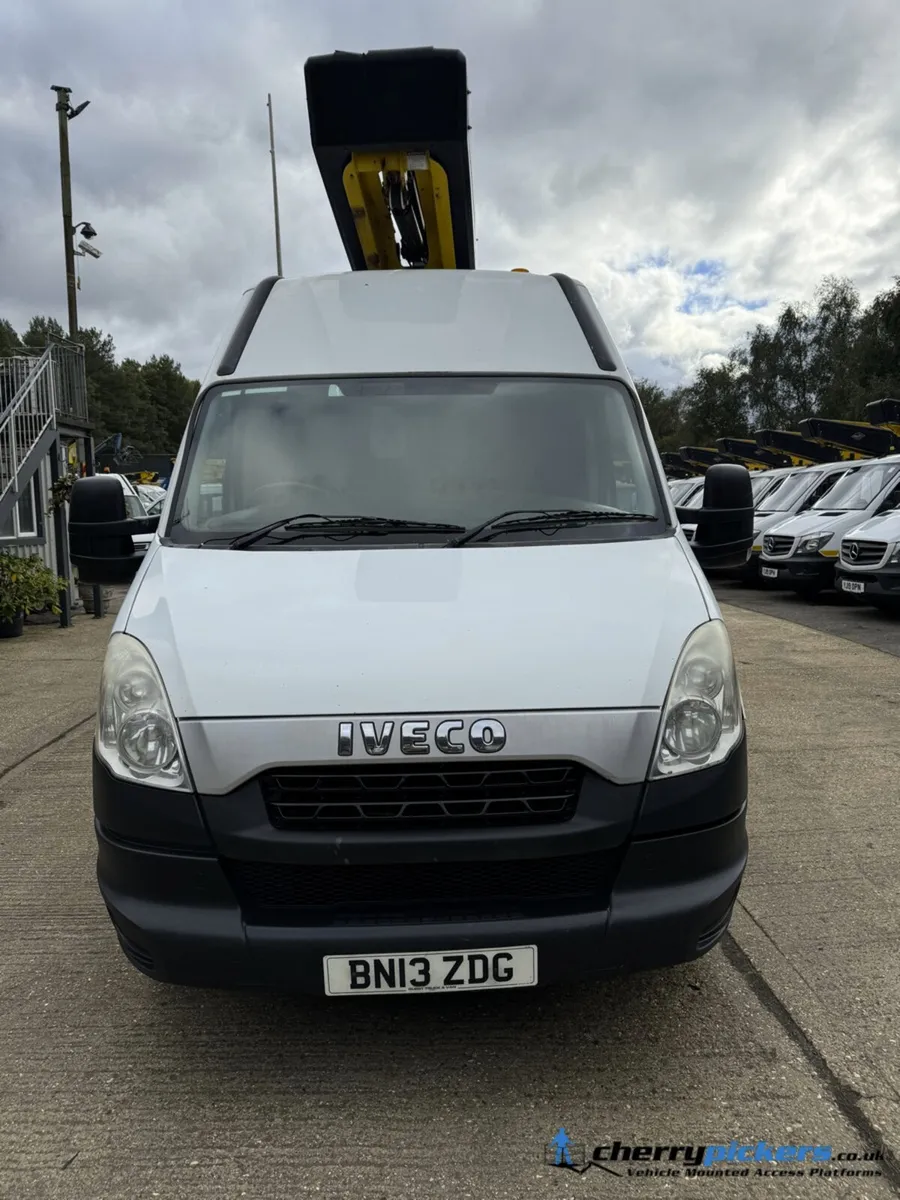 Iveco Daily Access Platform Cherry Picker - Image 4
