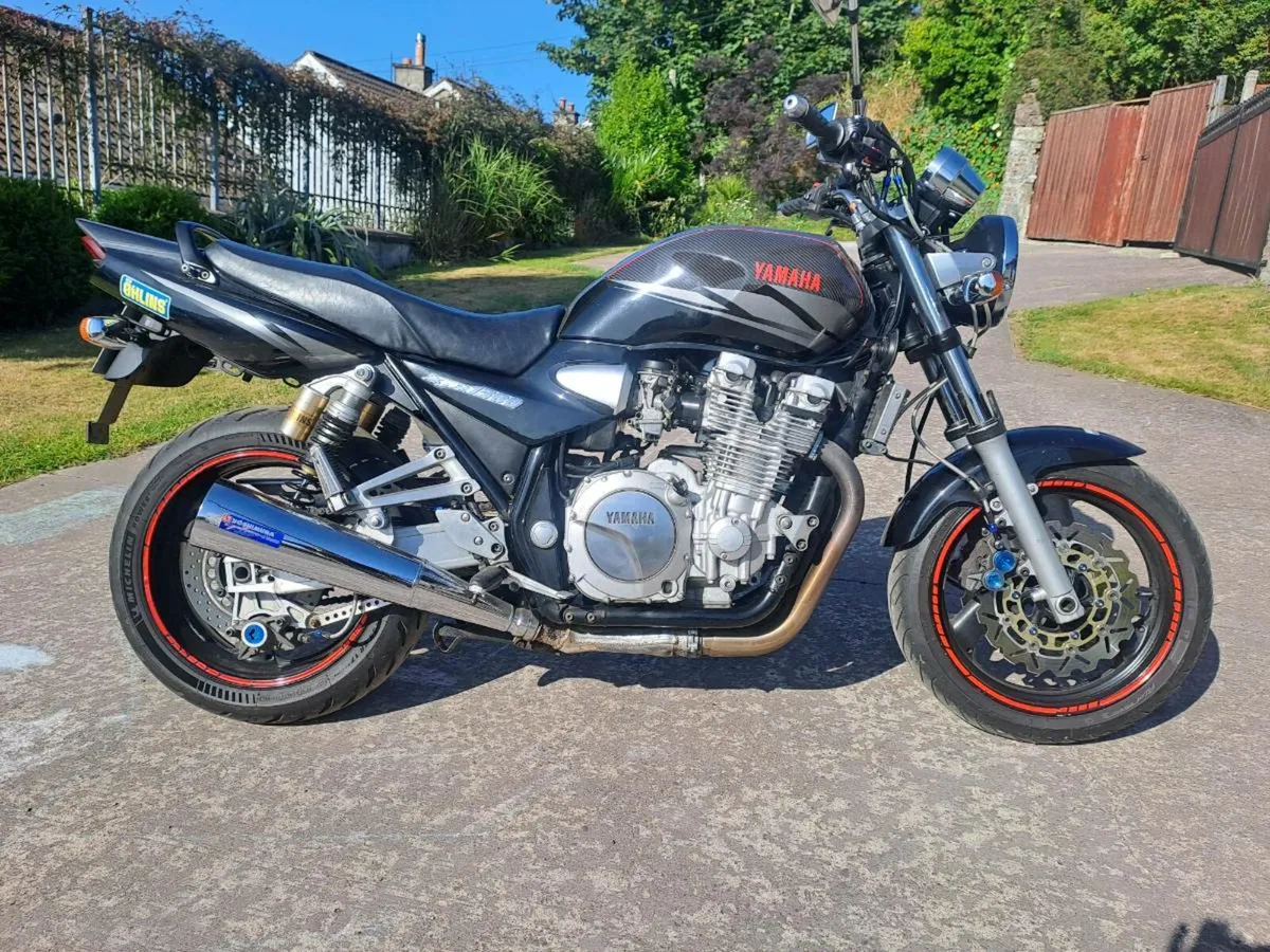 Yamaha Xjr1300 2004 - Image 1