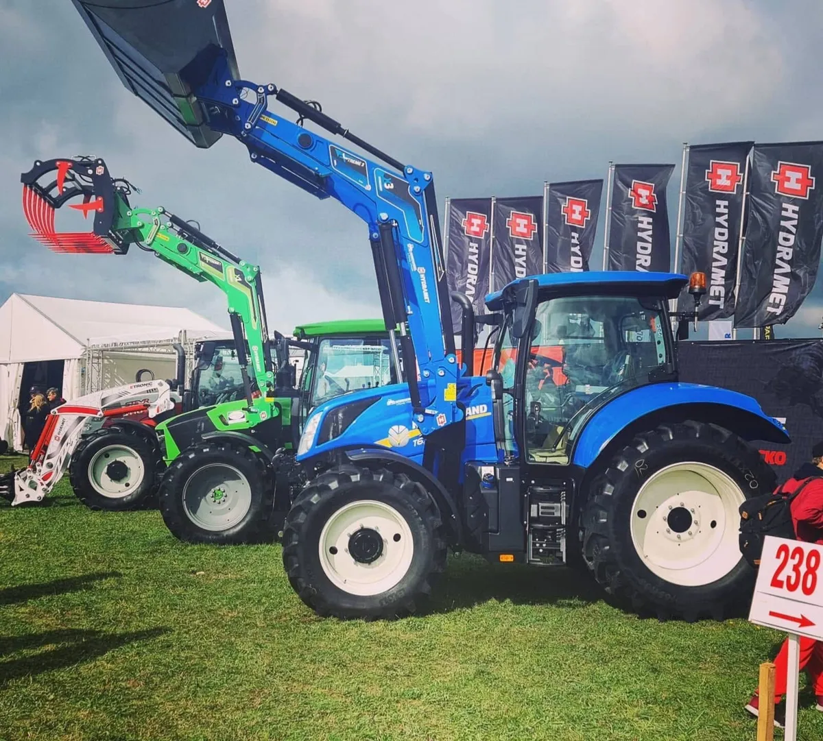 Front loader all makes and models - Image 4