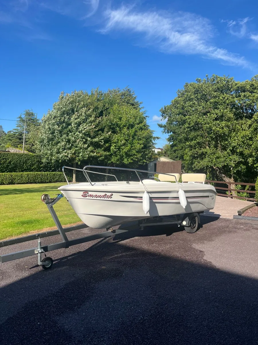 Jacht Bora 490, 40HP Johnson - Image 1