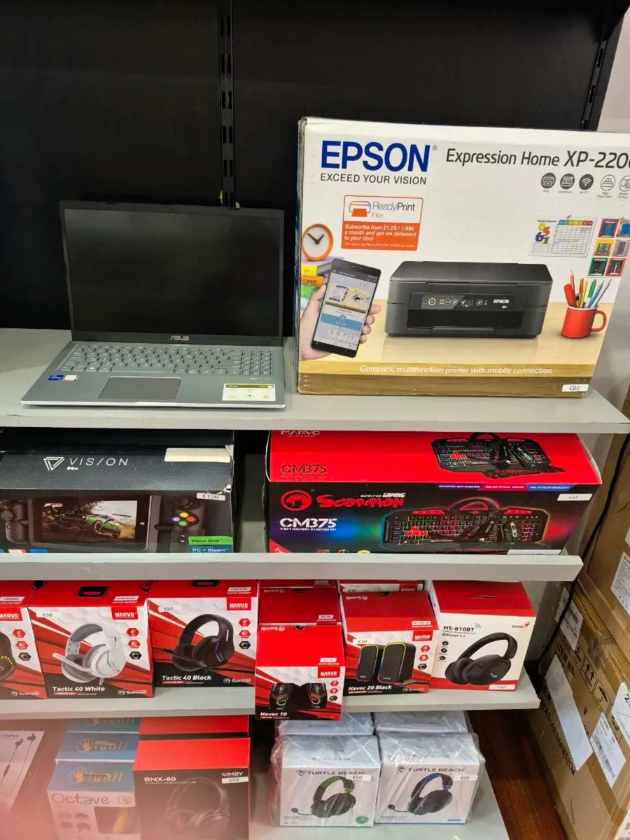 Acer Swift 1 Laptop. Brand New, Sealed in the box! - Image 4