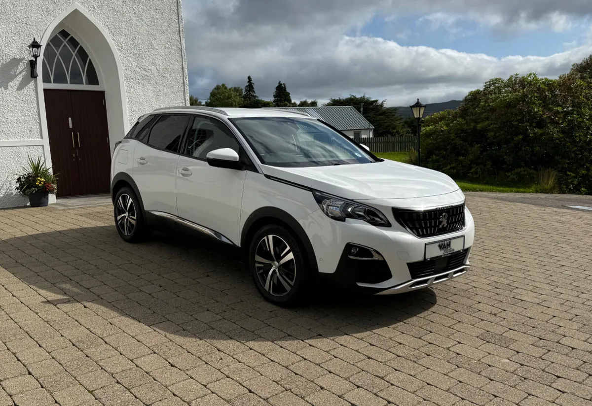 2019(192reg) Peugeot 3008 Allure Commercial 130bhp - Image 1
