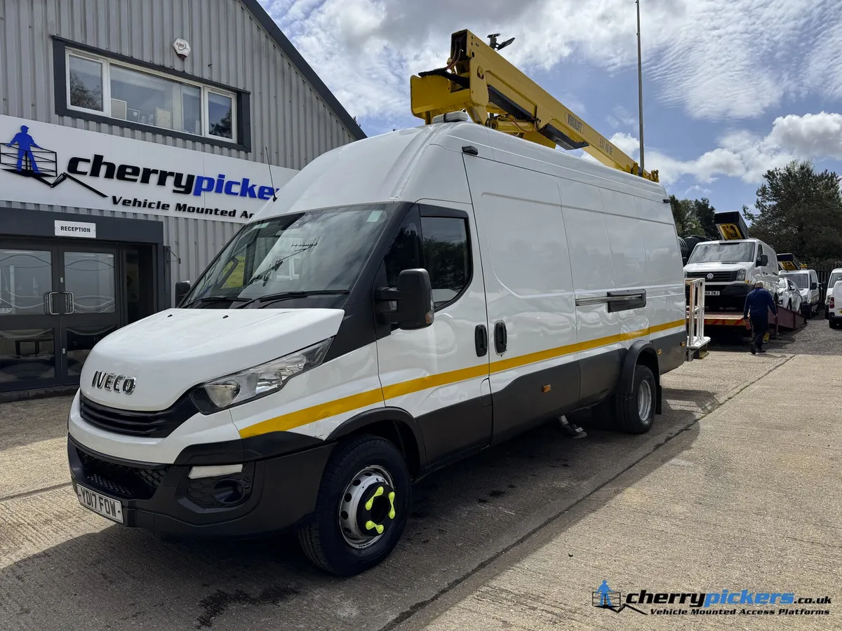 Iveco Daily Access Platform Cherry Picker - Image 1