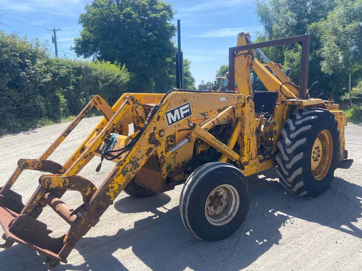 MF 50 Digger Loader - Image 4