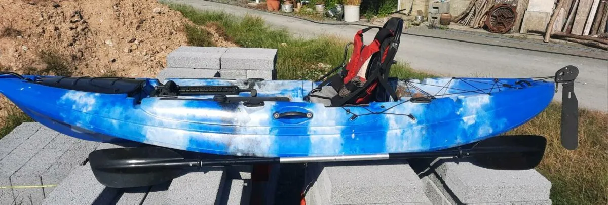 Kayak for sale - Image 3