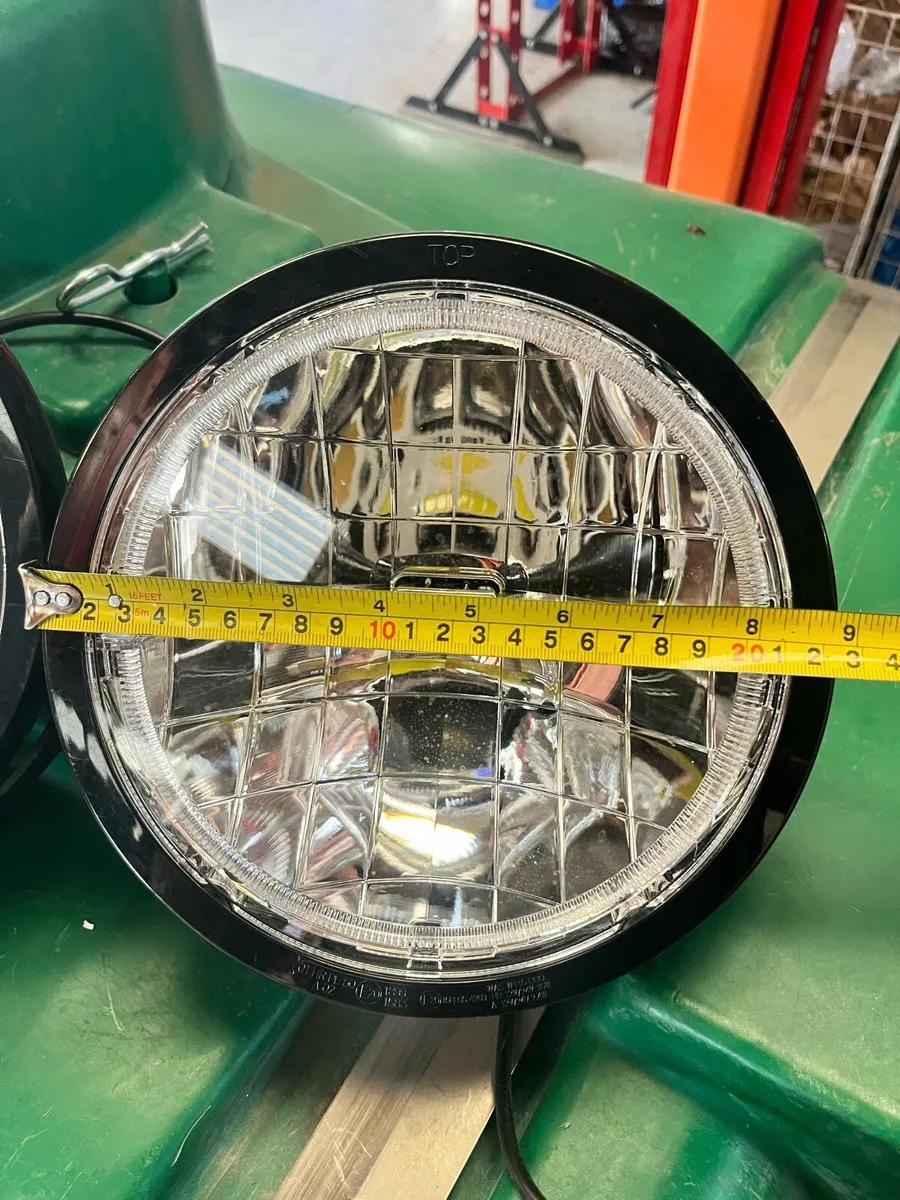 9” LED Driving Lights - Image 4