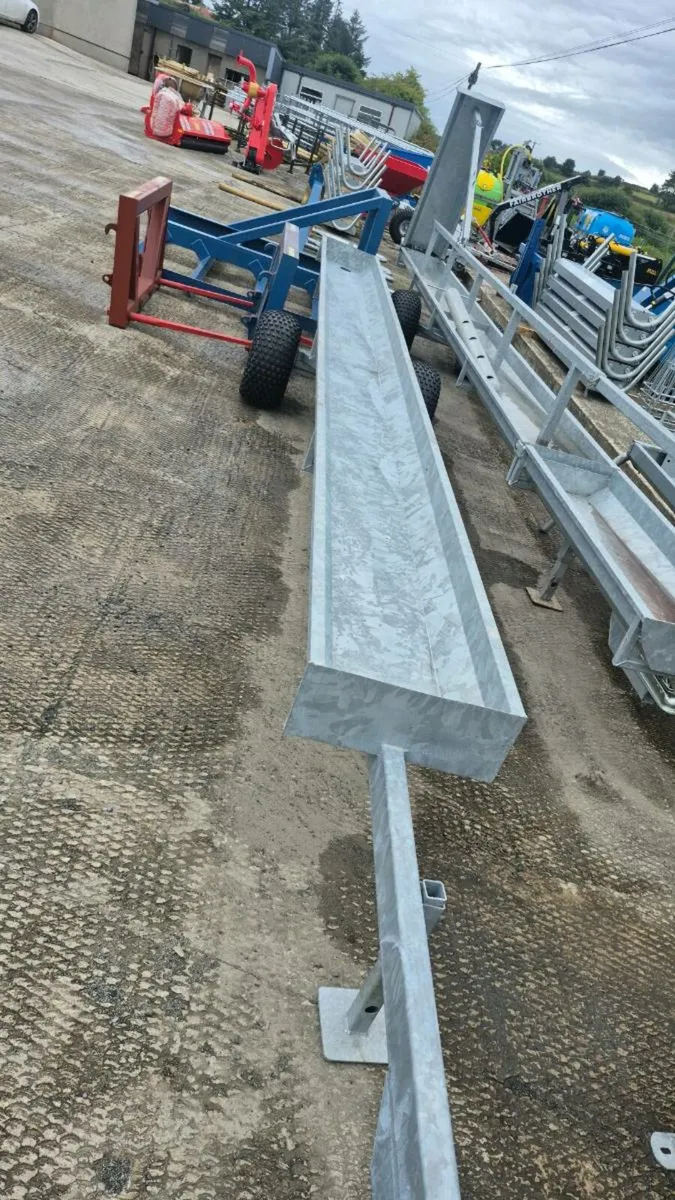 Towable cattle troughs - Image 1