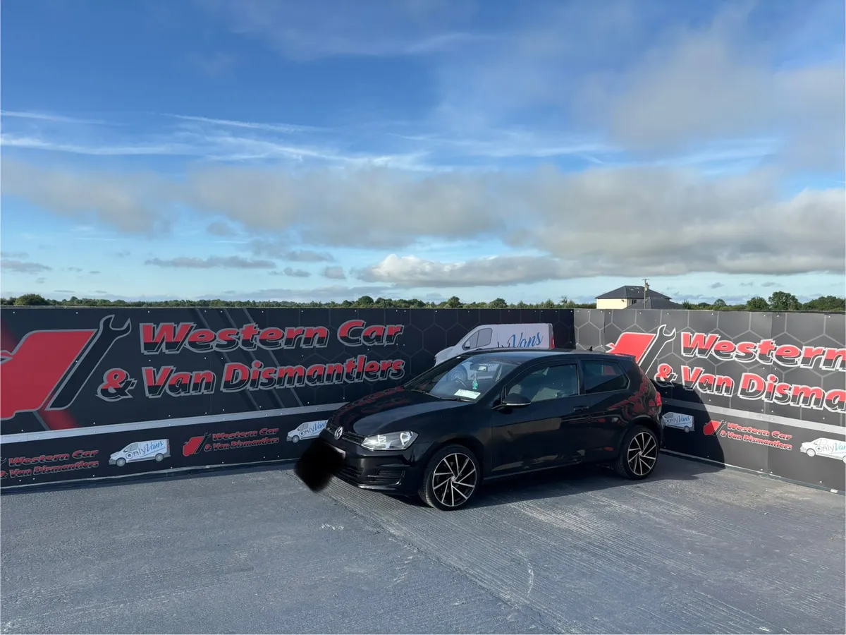 162 Volkswagen Golf 1.6 tdi auto for dismantling