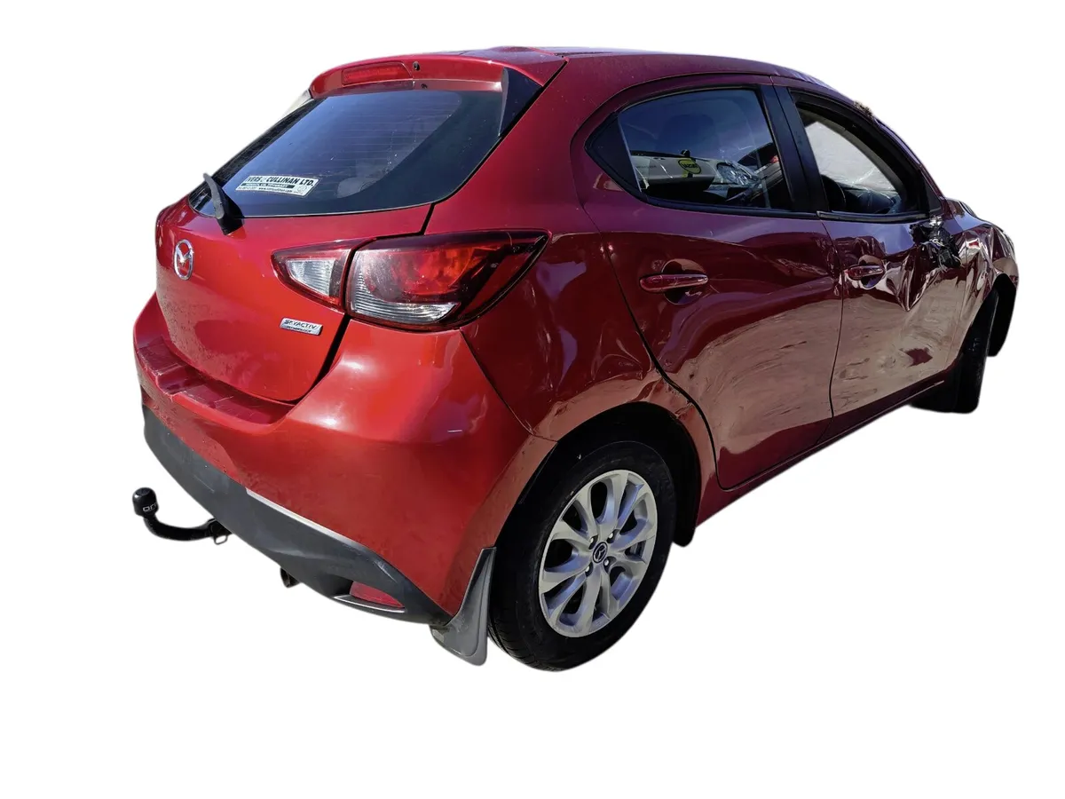 2016 MAZDA 2 Breaking/Dismantling - Image 3