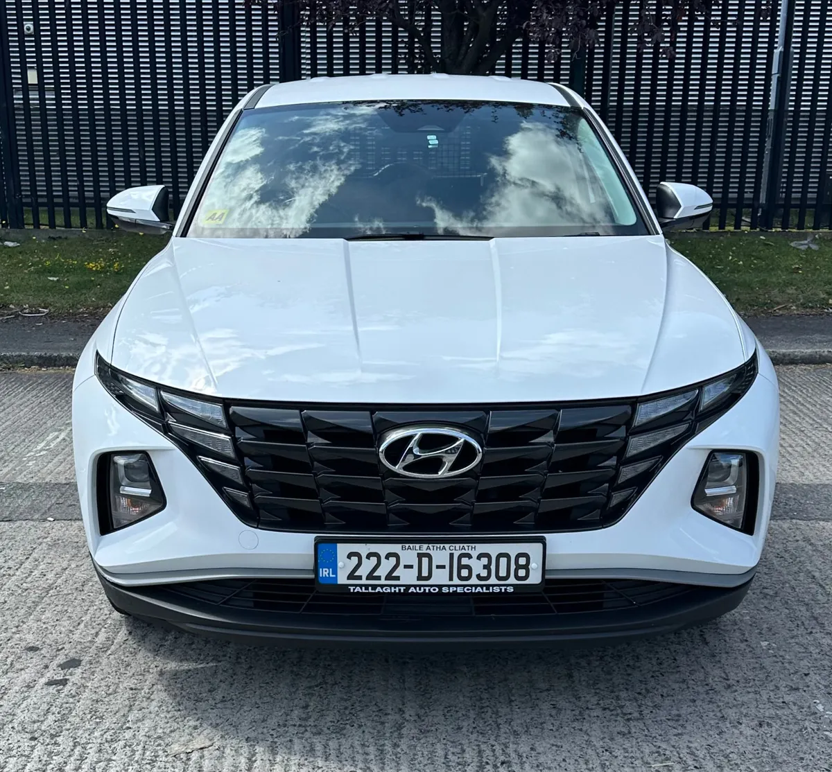 2022 Hyundai Tucson Commercial - Image 2