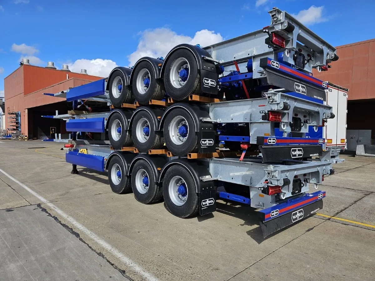 2025 VANHOOl 40/45 container chassis - Image 1