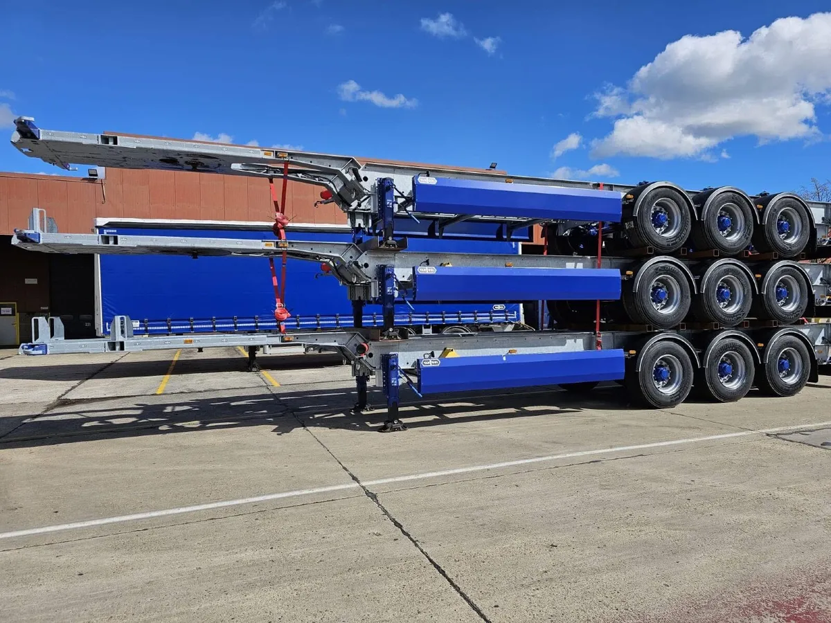 2025 VANHOOl 40/45 container chassis - Image 2