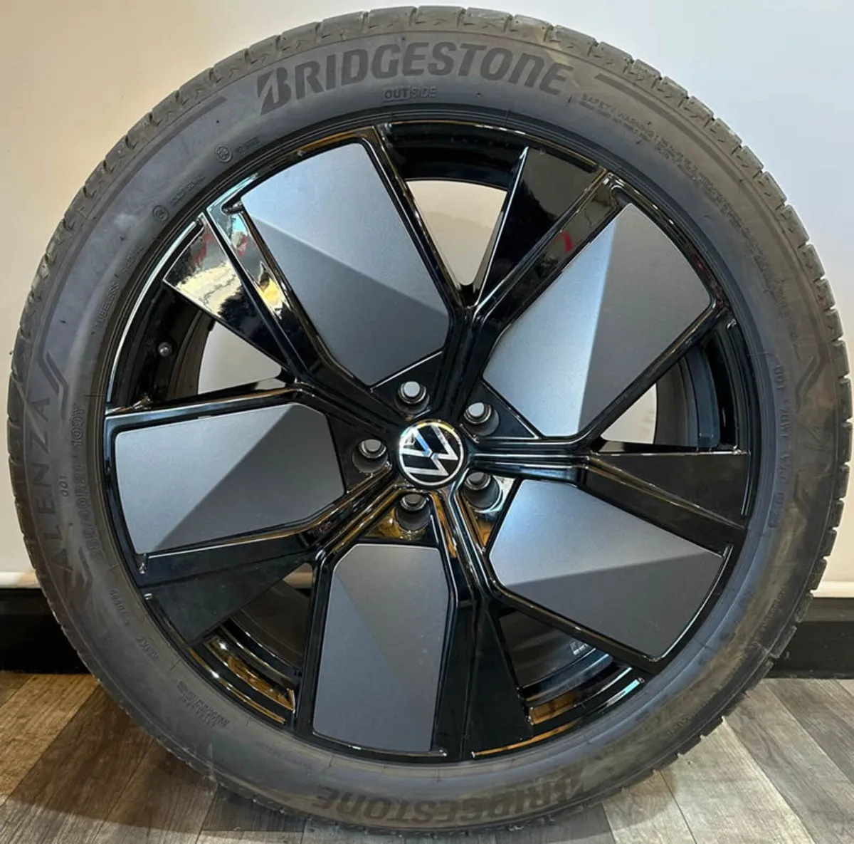 21" Genuine VW TOUAREG MK3 760 Alloy Wheels - Image 2
