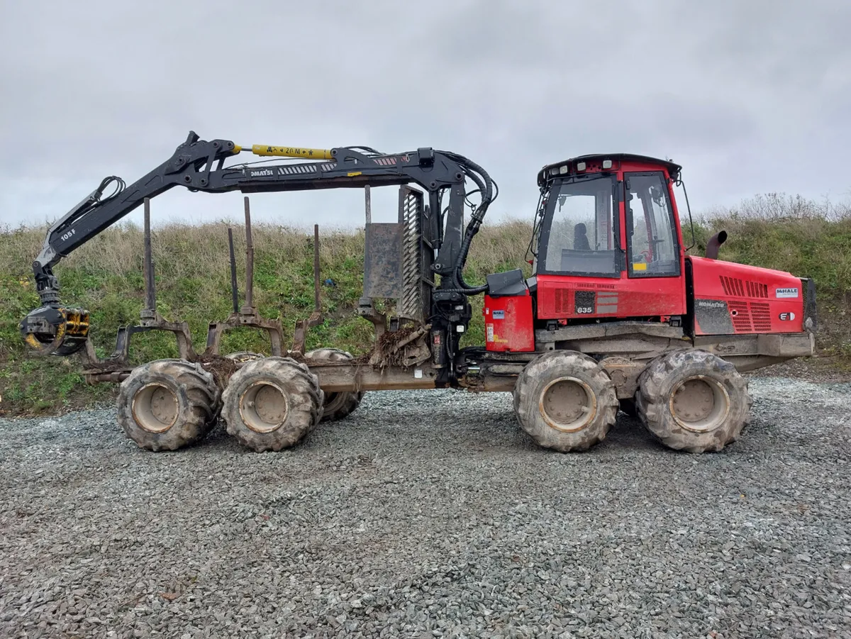 Komatsu 835 - Image 1