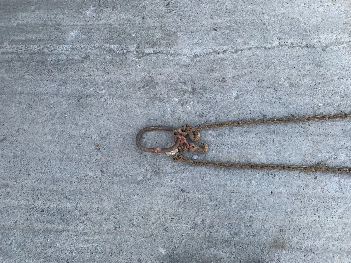 8ft Long 2-Leg Lifting Chain – Heavy Duty - Image 3