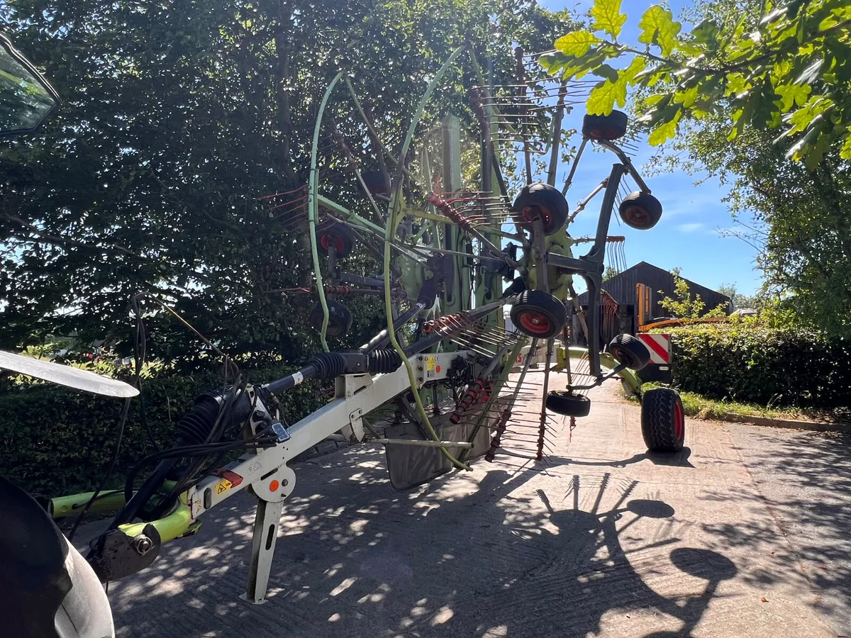 Claas Liner 2900 Rake - Image 2