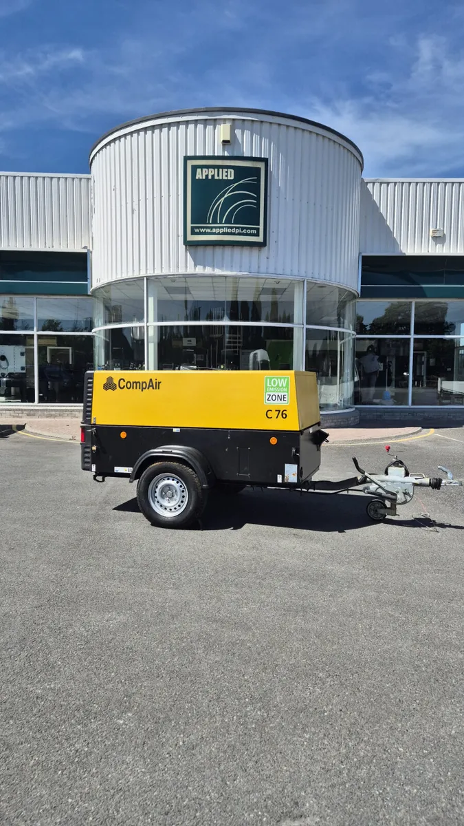 CompairTowable Road Diesel Air Compressor 268 CFM - Image 1