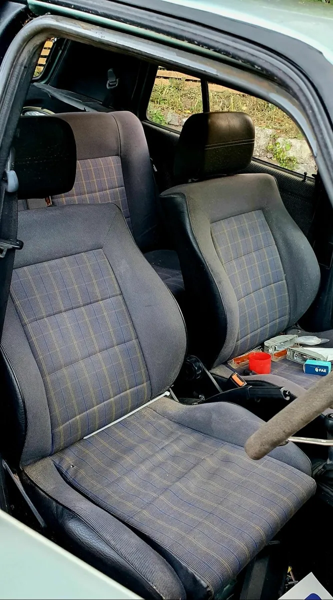 Volkswagen Golf 1991 - Image 3