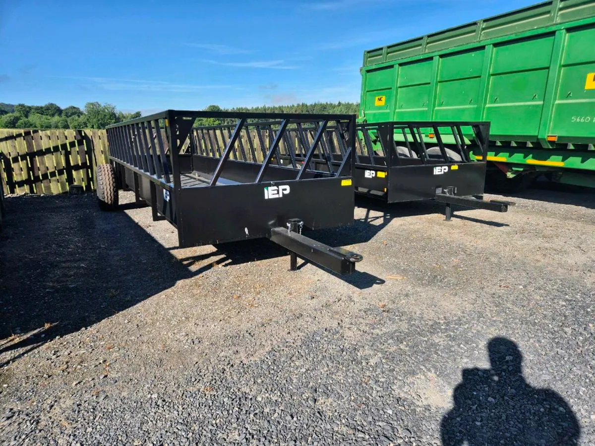 Feed trailer - Image 3