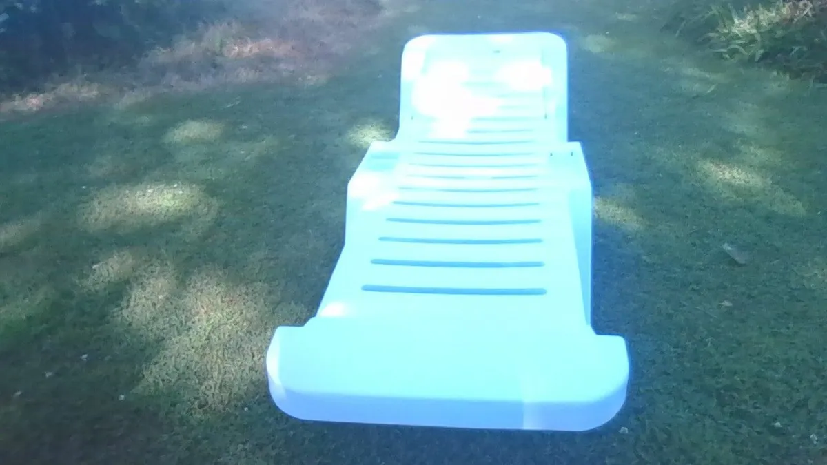 SUNLOUNGER - Image 1
