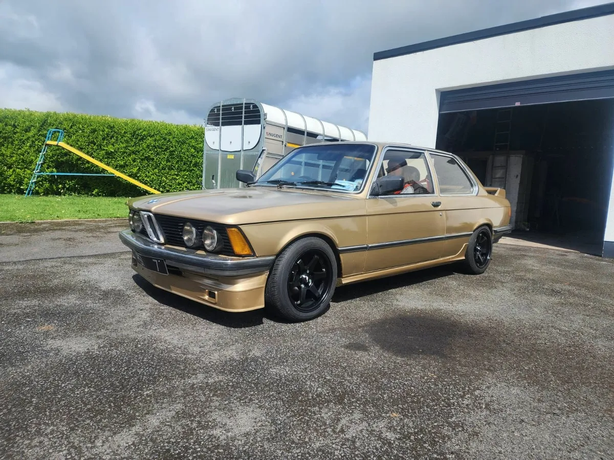 BMW E21 6cyl - Image 1