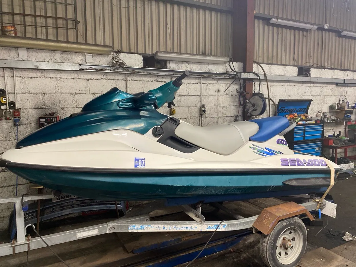 Sea doo Gtx BOMBARDIER - Image 1