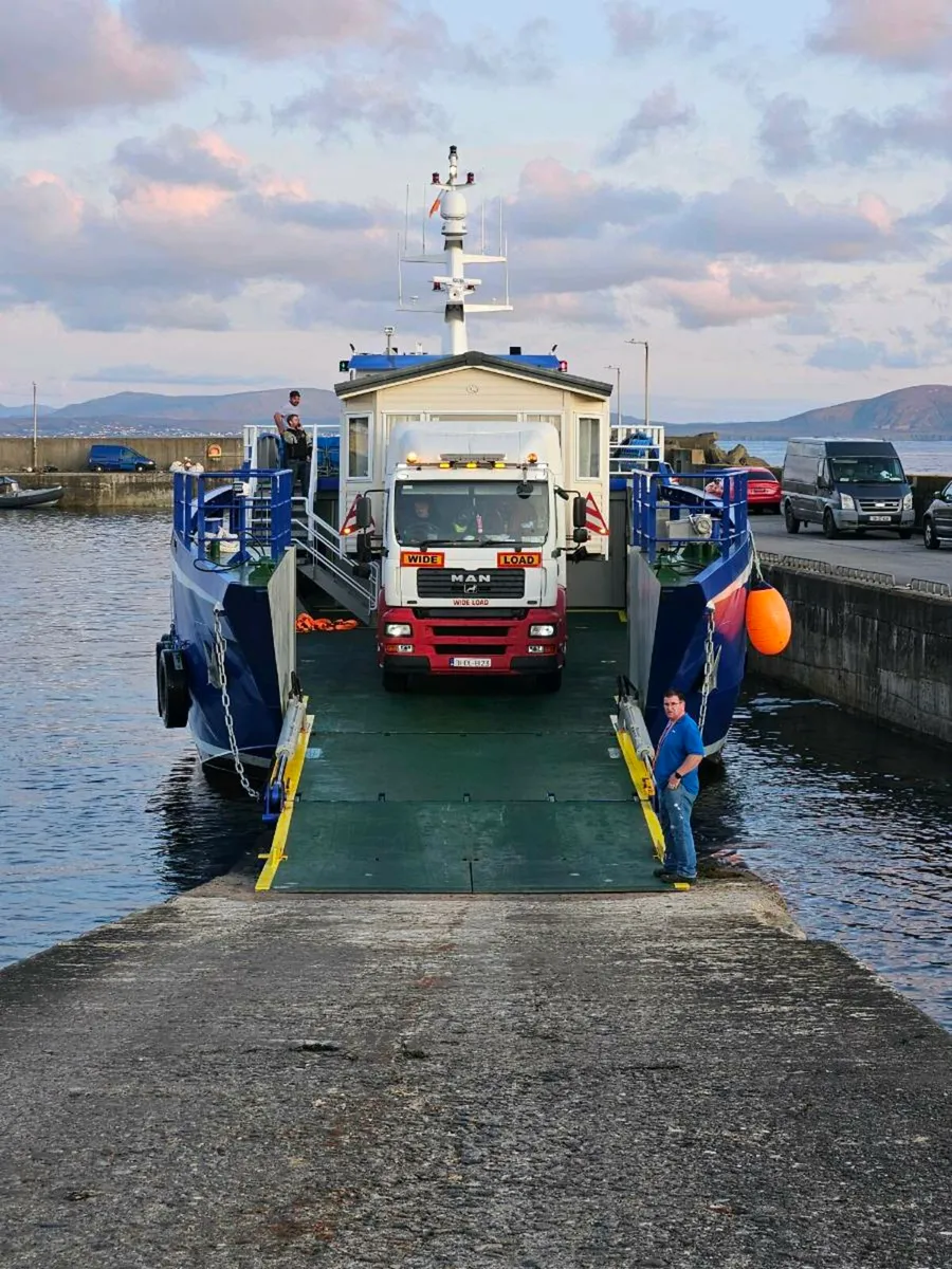 Mobile Home Transport - Image 1