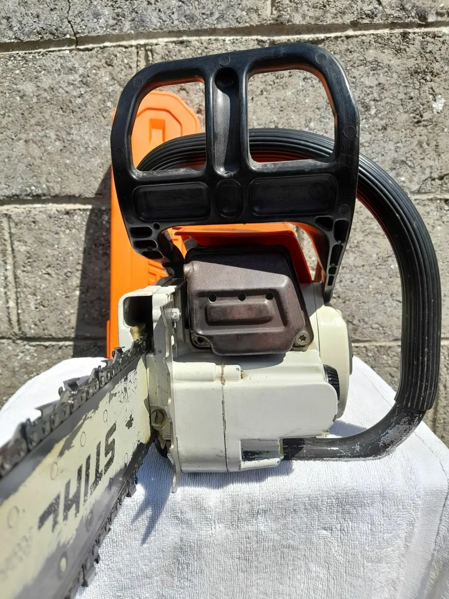 Selling Chainsaw - Image 2