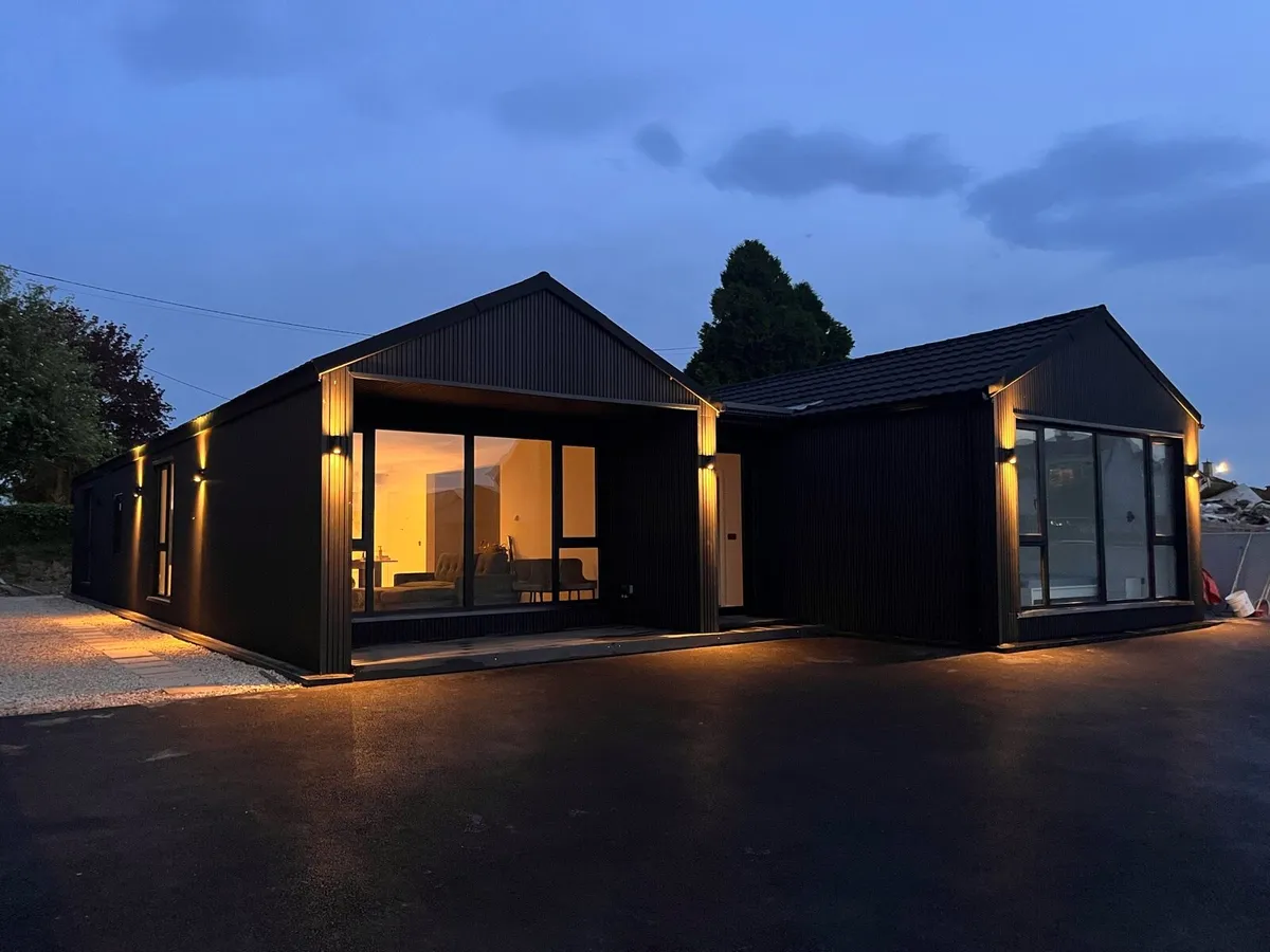 Luxury holiday Stay Overlooking the Rock of Cashel - Image 2