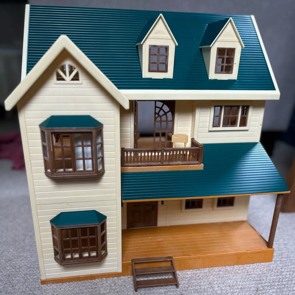 Sylvanian Families Mega Collection - Image 2