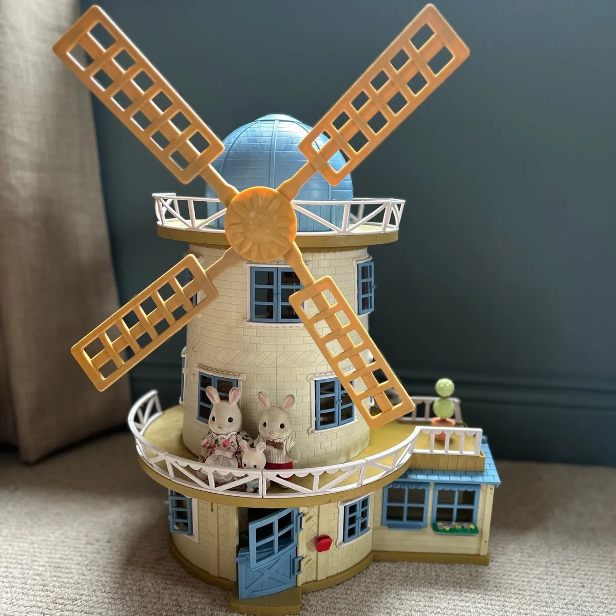 Sylvanian Families Mega Collection - Image 4