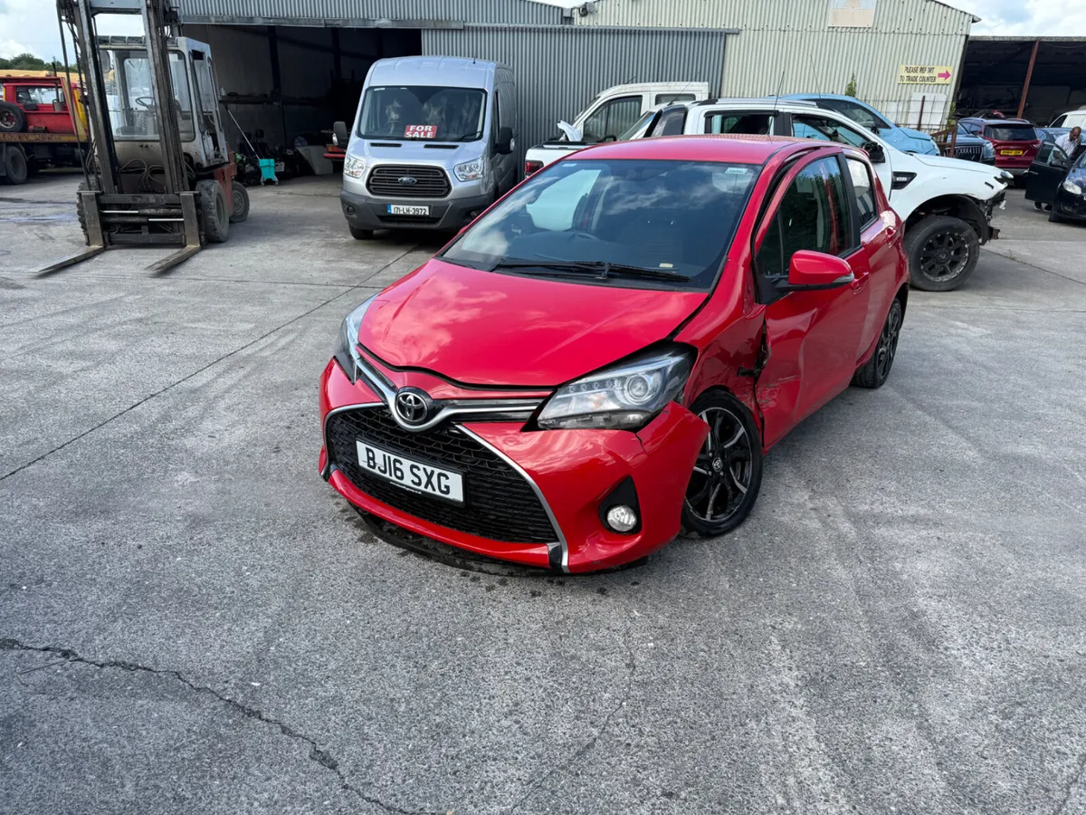 2016 Toyota Yaris 1.4 D4D - Image 2