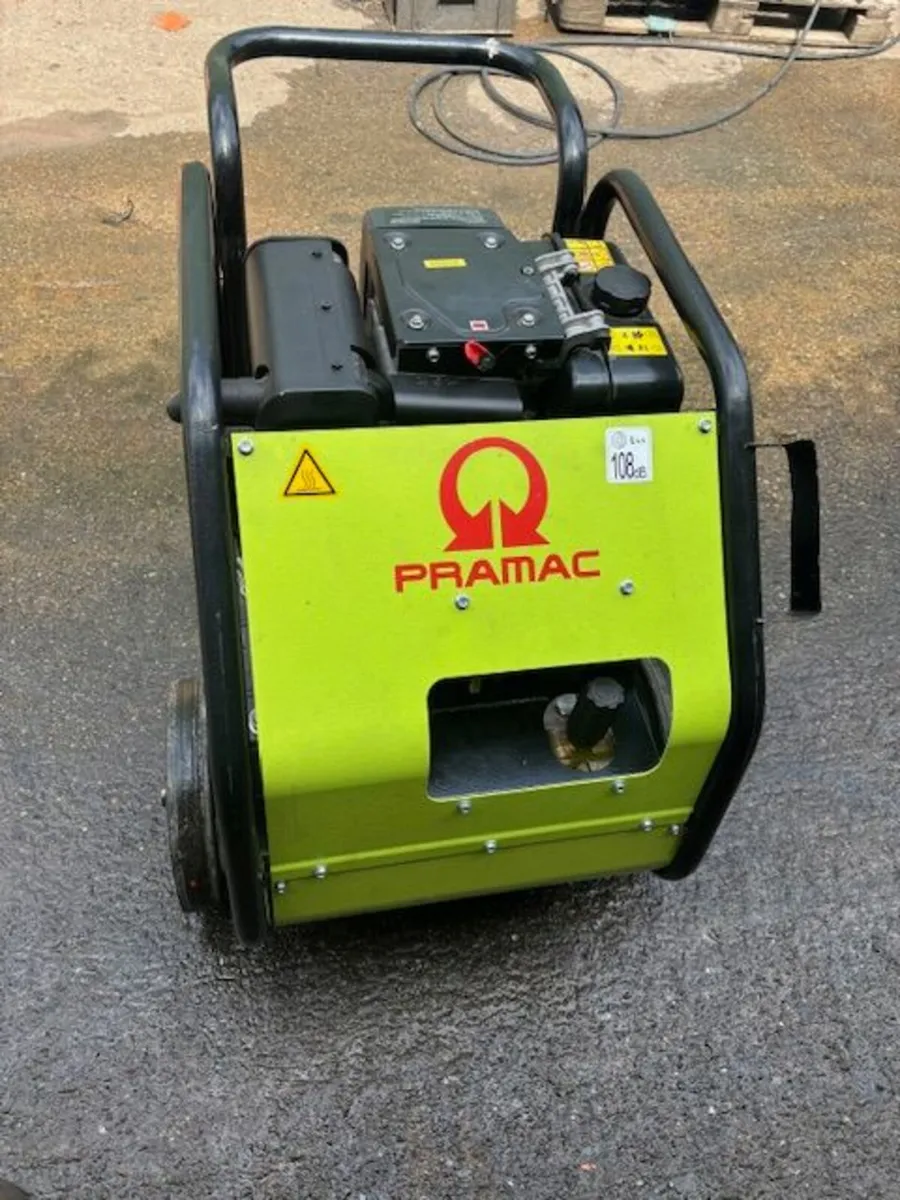 Power Washers - Image 2