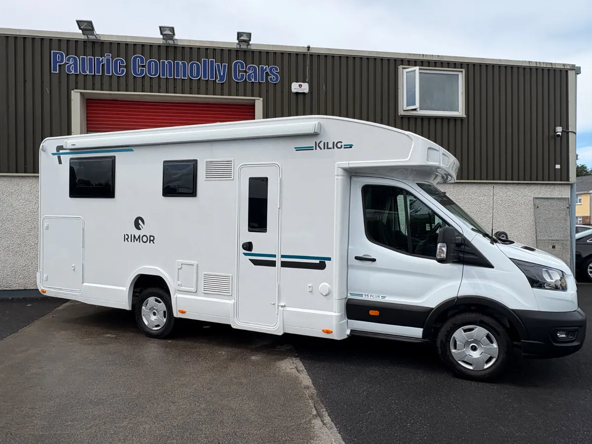 2025 Ford Rimor 5 Berth Camper**Like new** - Image 2