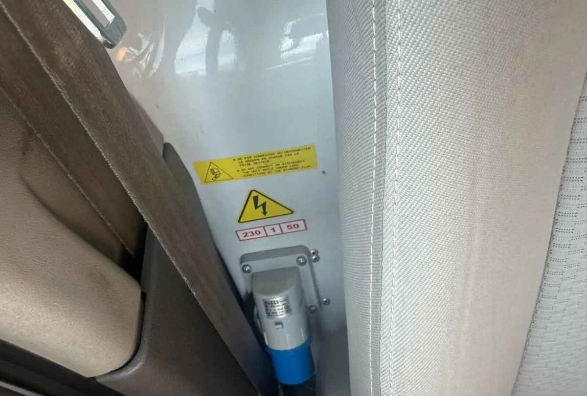 Ldv 2017 Fridge Van Plugin Over Night - Image 3