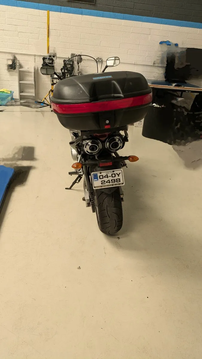 YAMAHA Fazer 2004 - Image 3