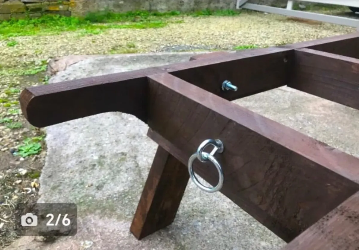 Bee hive Stand - Image 2