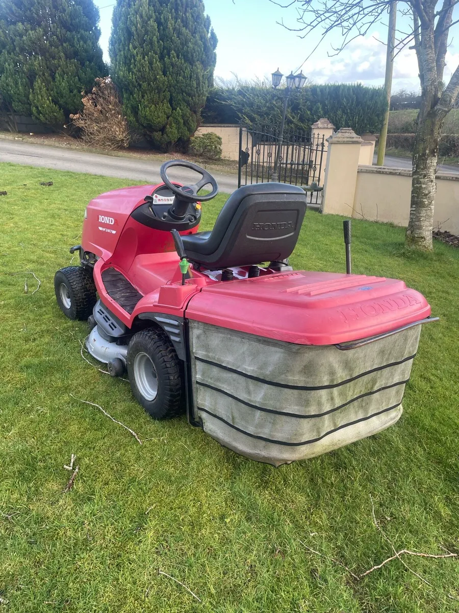 Honda 2417 ride on - Image 4