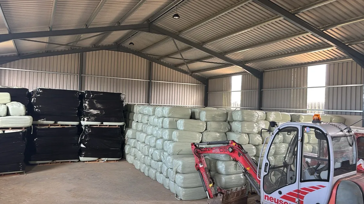 NATION WIDE DELIVERY - Image 1