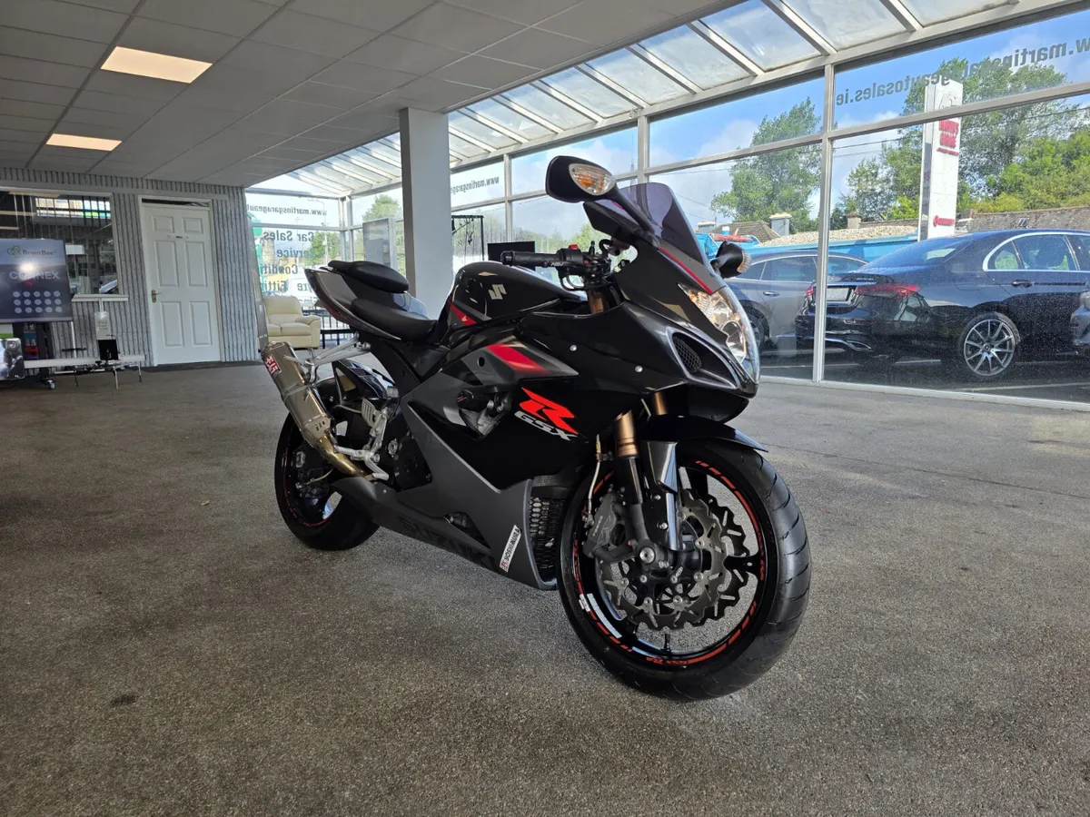 Suzuki GSXR 1000 Yoshimura 2005 - Image 4