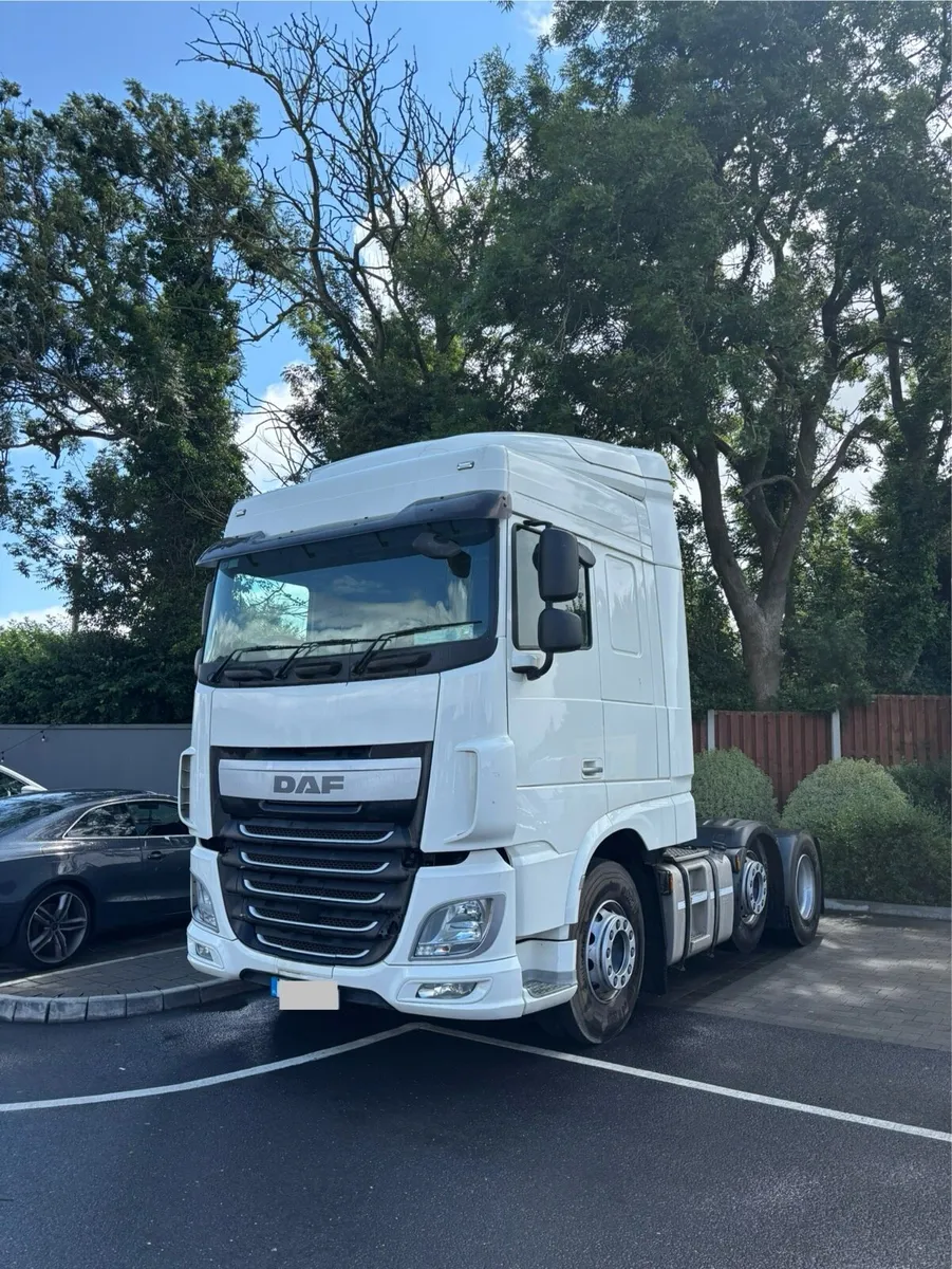 DAF trucks for breaking - Image 2