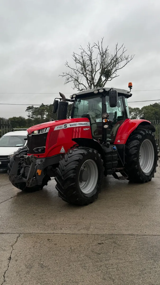 2020 Massey Ferguson 7720 Dyna VT - €62,000 + VAT - Image 3