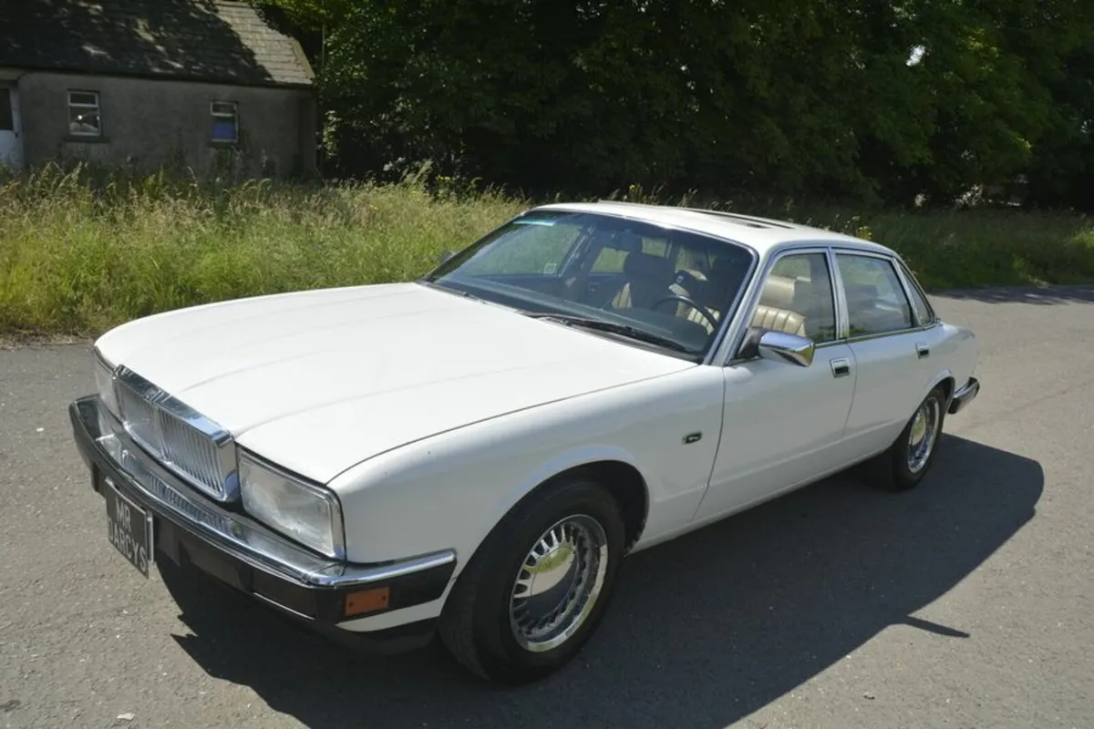 Jaguar XJ Sovereign1990 LHD - Image 1