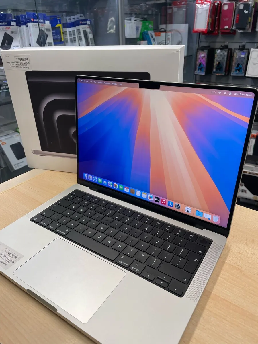 MacBook Pro 2024 - Image 2