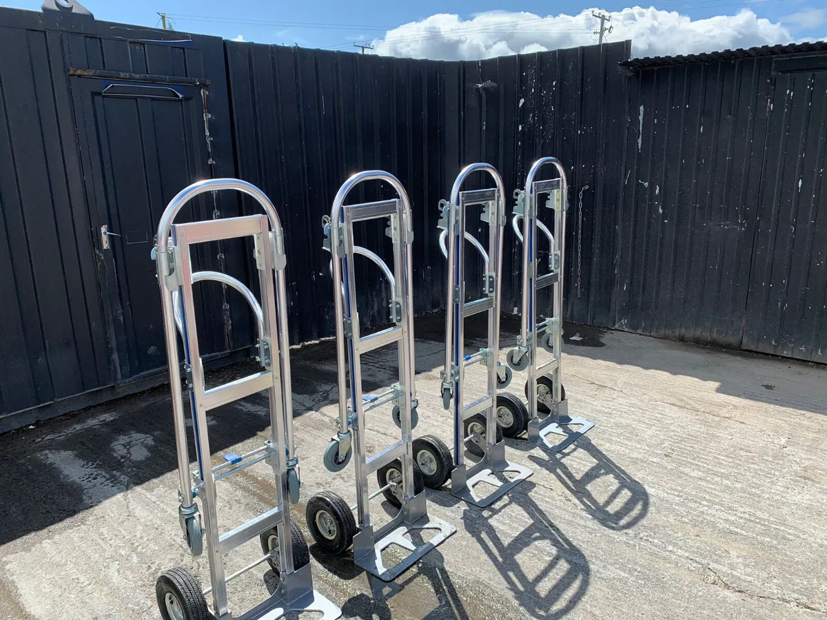 2 in 1 Convertible Hand Truck | Brand New - Image 1